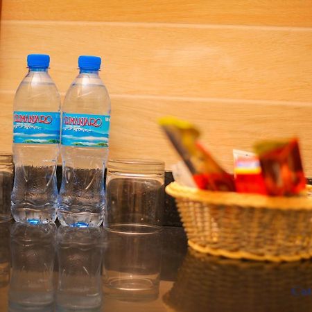 Cate Hotel Morogoro エクステリア 写真