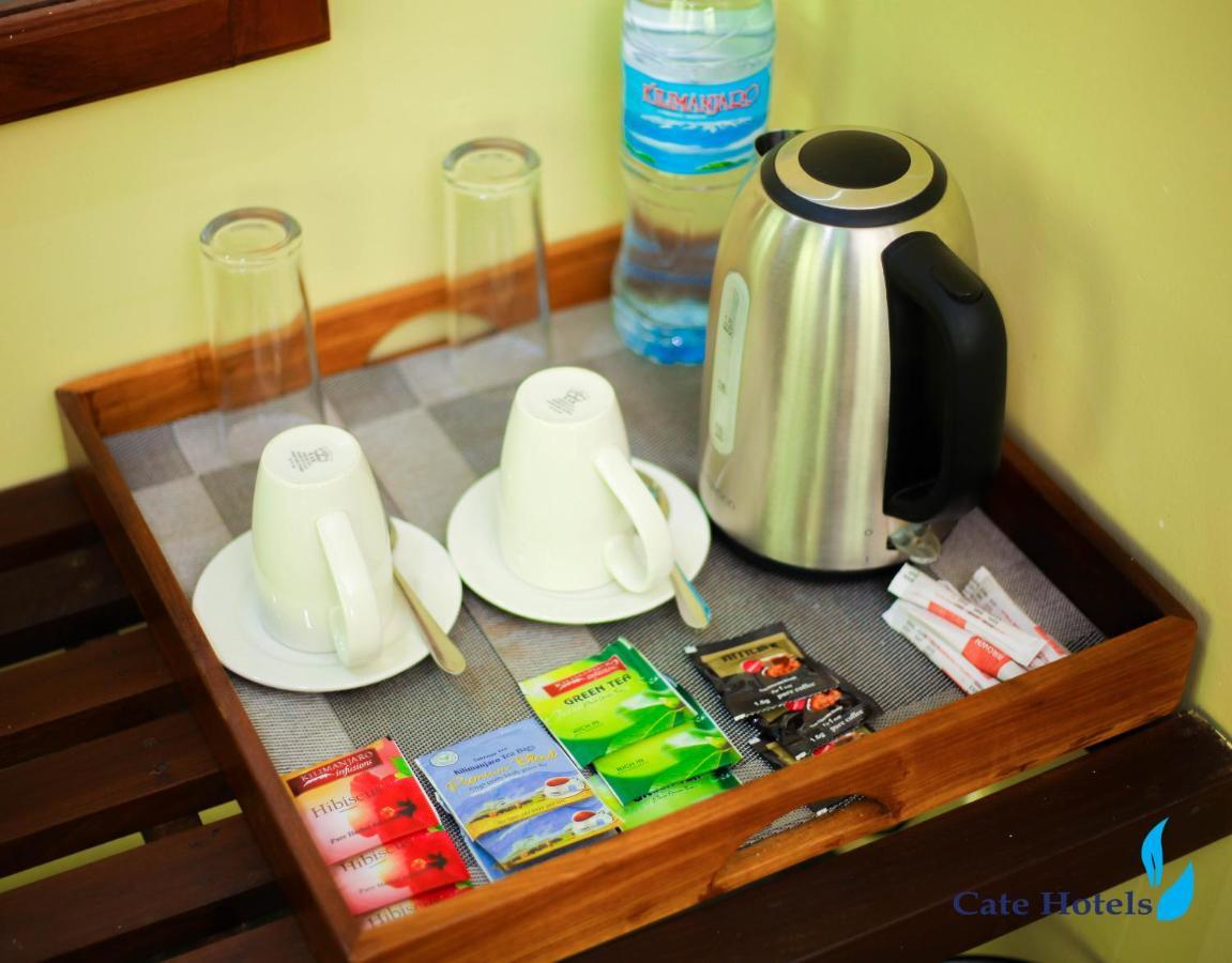 Cate Hotel Morogoro エクステリア 写真