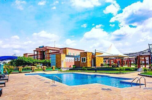 Cate Hotel Morogoro エクステリア 写真