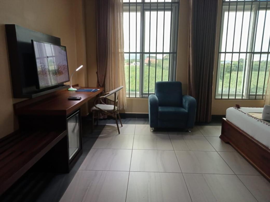 Cate Hotel Morogoro エクステリア 写真